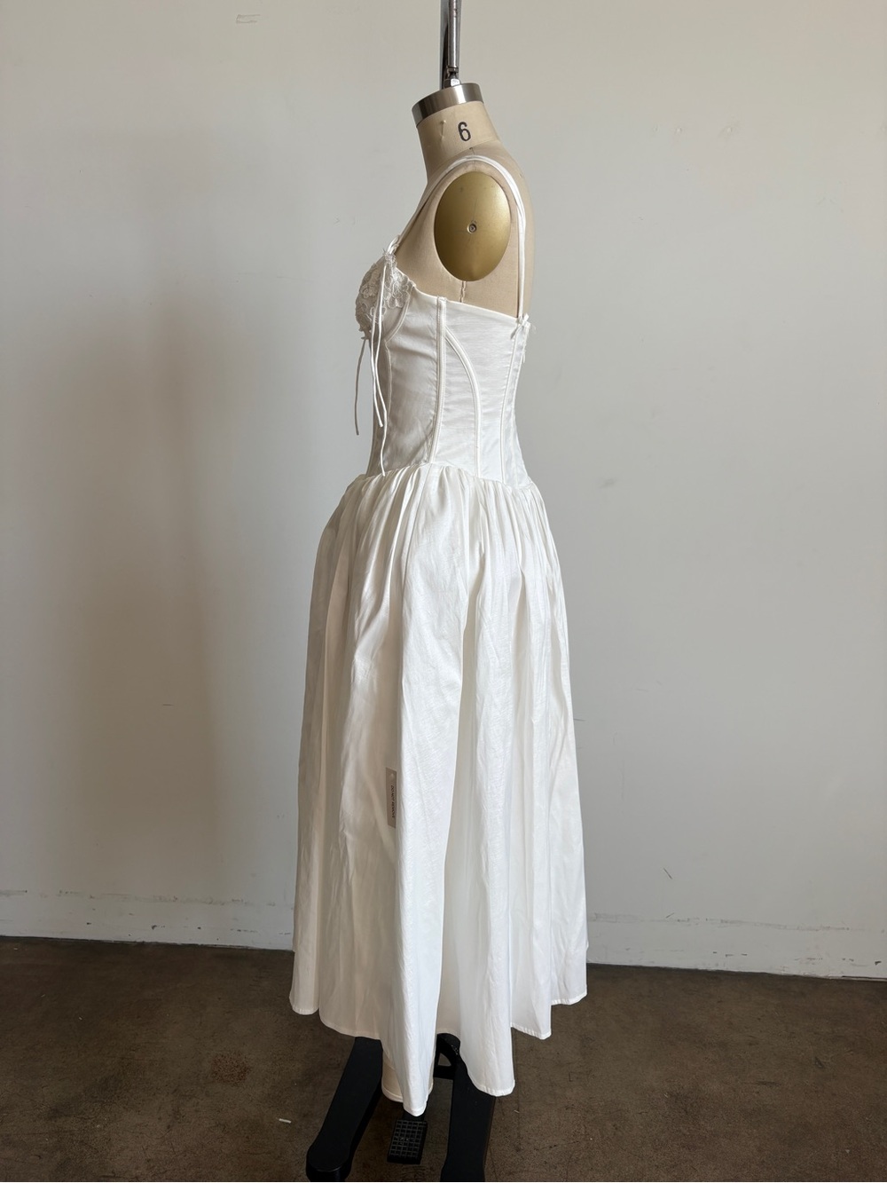 $589 NWT For Love And Lemons “Antoinette” Taffeta Midi Dress in White Sz 8 - Picture 10 of 12